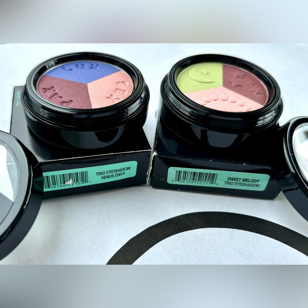 ❗️SALE❗️* 2/$15* Vincent Longo Eyeshadow Duo - Various Rich Shades